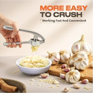 Silver Garlic Press Set with Peeler and Cleaning Brush - Image 5